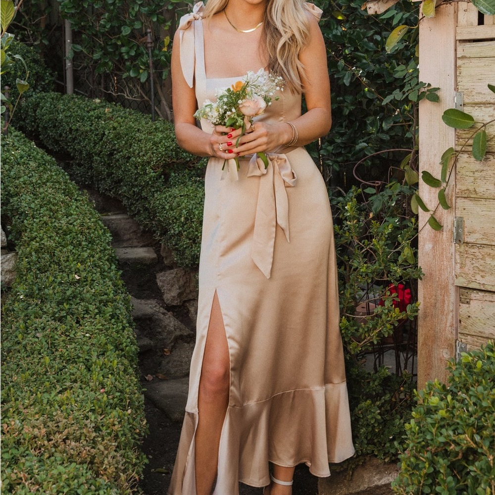 SMUM Claire MIDI Dress Champagne Luxe Satin